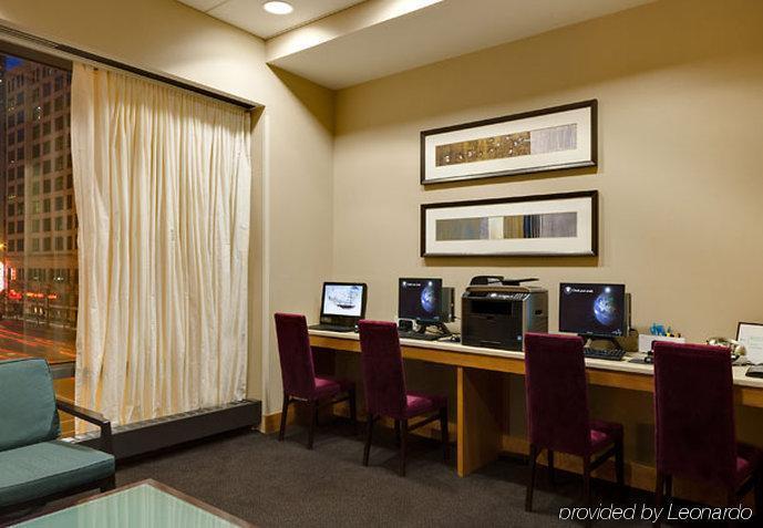 Springhill Suites Chicago Downtown/River North Konforlar fotoğraf
